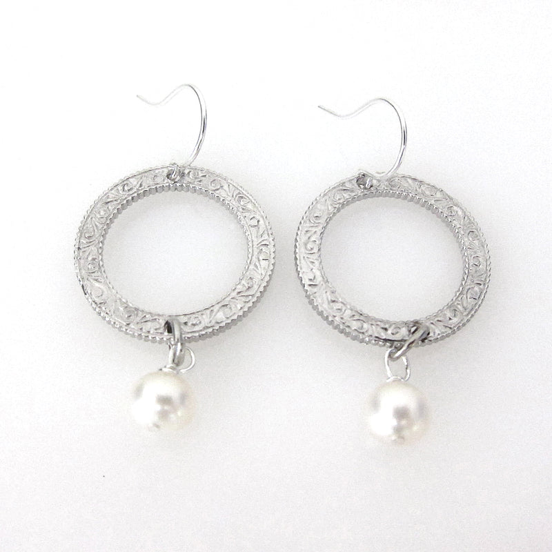 Eternity Circle Small Earrings with Semi-Precious Stones and Pearls